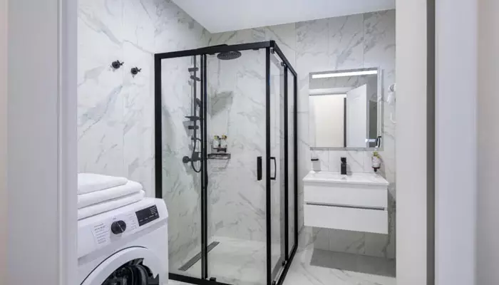 هتل استپس اند سوئیت باتومی